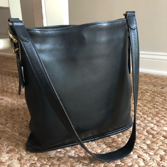 Coach Vintage 9806 Equestrian Slim Bucket Shoulder Bag - Picture 6 of 14